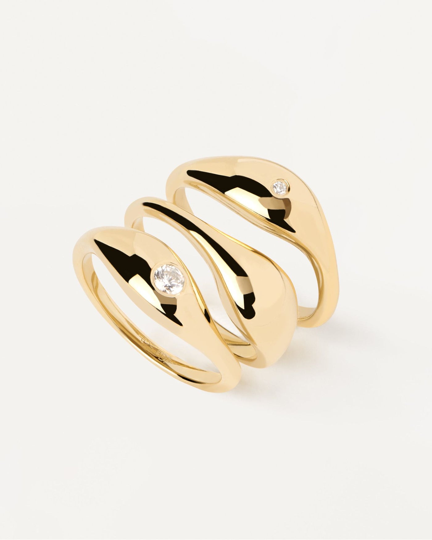 2024 Selection | Sugar Ring Set. Gold-plated silver set of three signet rings with white zirconia. Get the latest arrival from PDPAOLA. Place your order safely and get this Best Seller. Free Shipping.