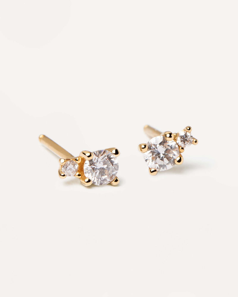 Diamonds and Gold Solitaire Duo Studs - 
  
    18K Gold
  

