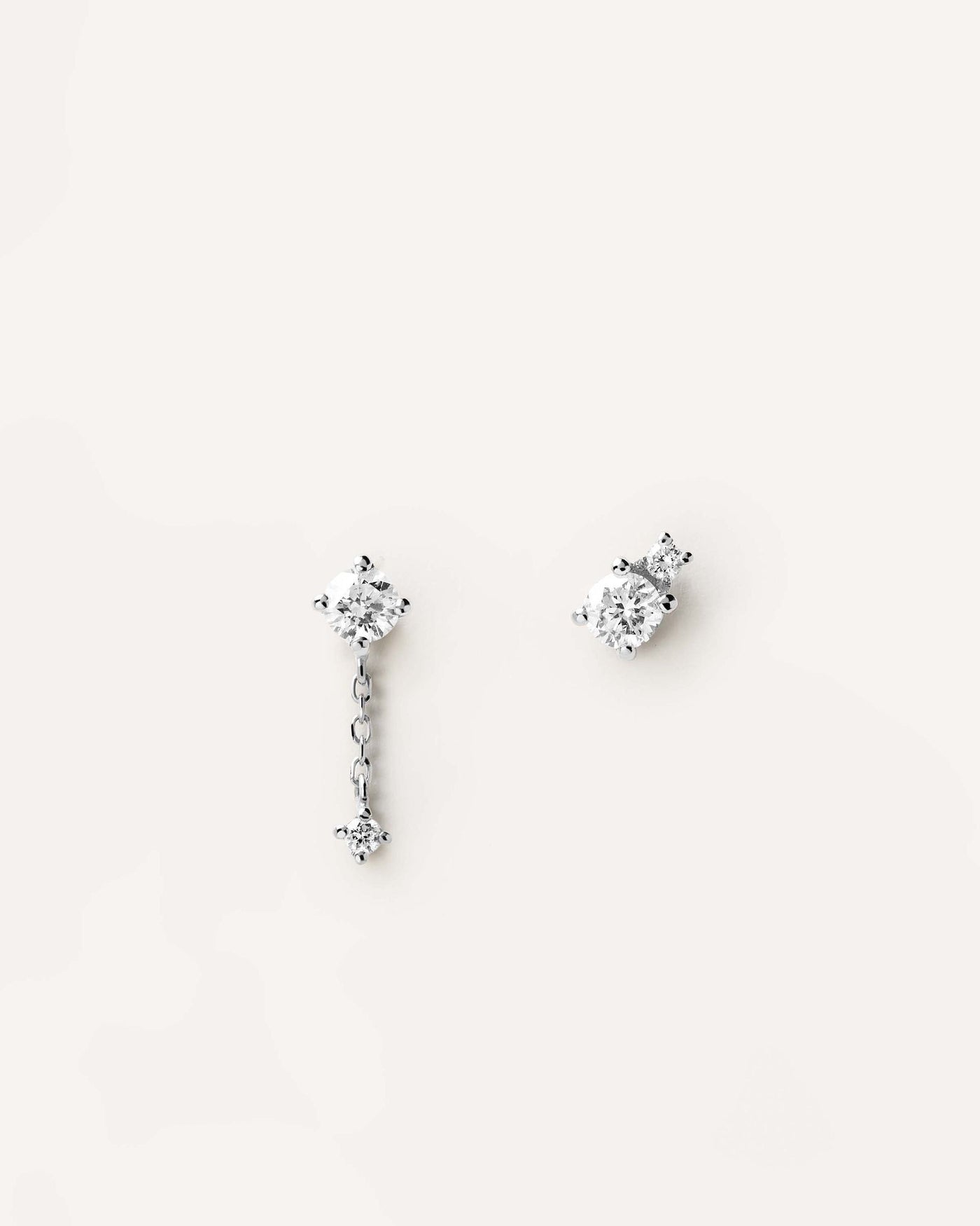 2024 Selection | Diamonds and White Gold Asymetric Studs. Asymmetric earrings in solid white gold with 0.23 carats diamonds. Get the latest arrival from PDPAOLA. Place your order safely and get this Best Seller. Free Shipping.