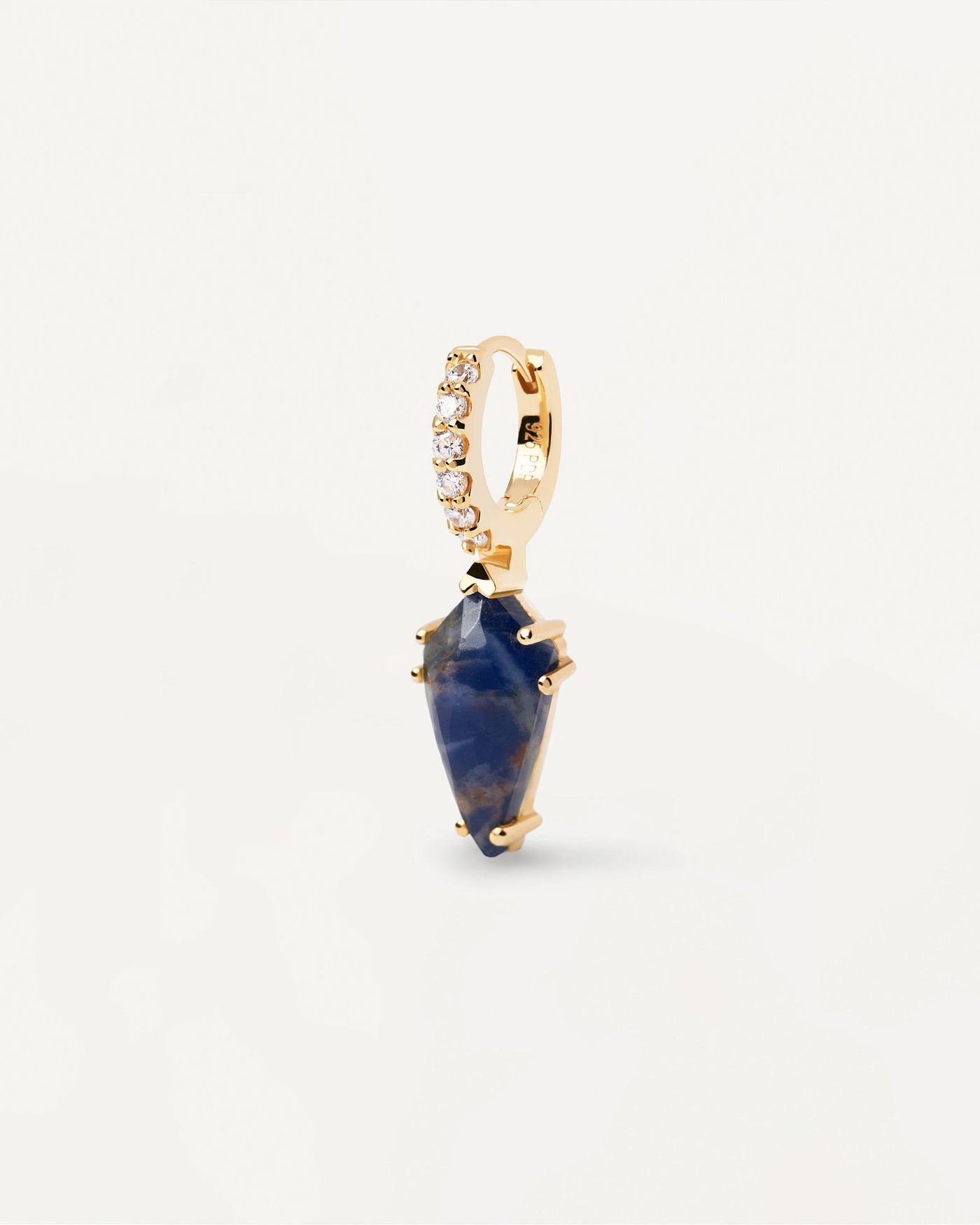2024 Selection | Naoki Sodalite Single Earring. Gold-plated hoop ear piercing with white zirconia and brown pointed gemstone pendant. Get the latest arrival from PDPAOLA. Place your order safely and get this Best Seller. Free Shipping.