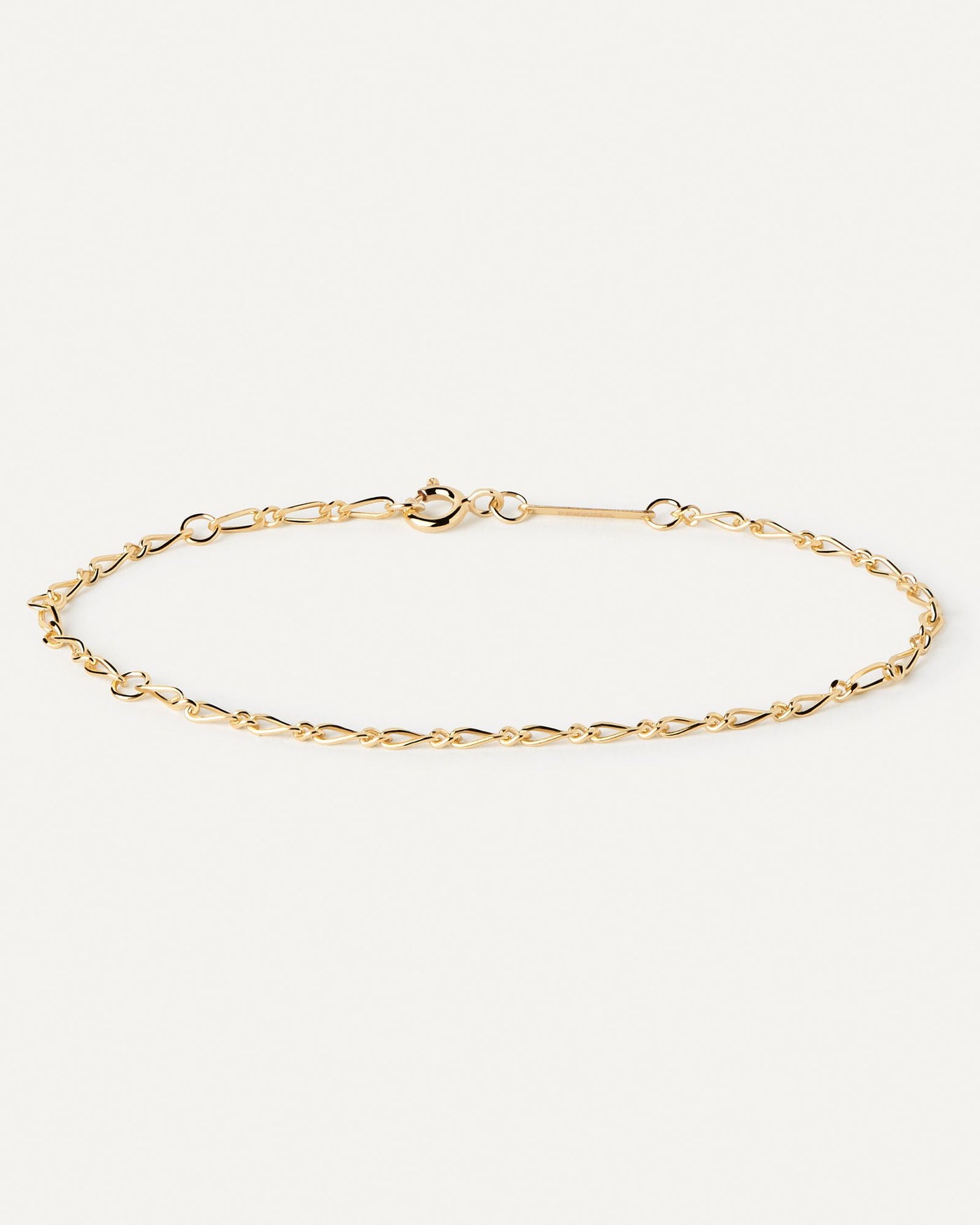 2024 Selection | Adele Chain Bracelet. Gold-plated sleek chain bracelet with intertwined asymmetric links. Get the latest arrival from PDPAOLA. Place your order safely and get this Best Seller. Free Shipping.
