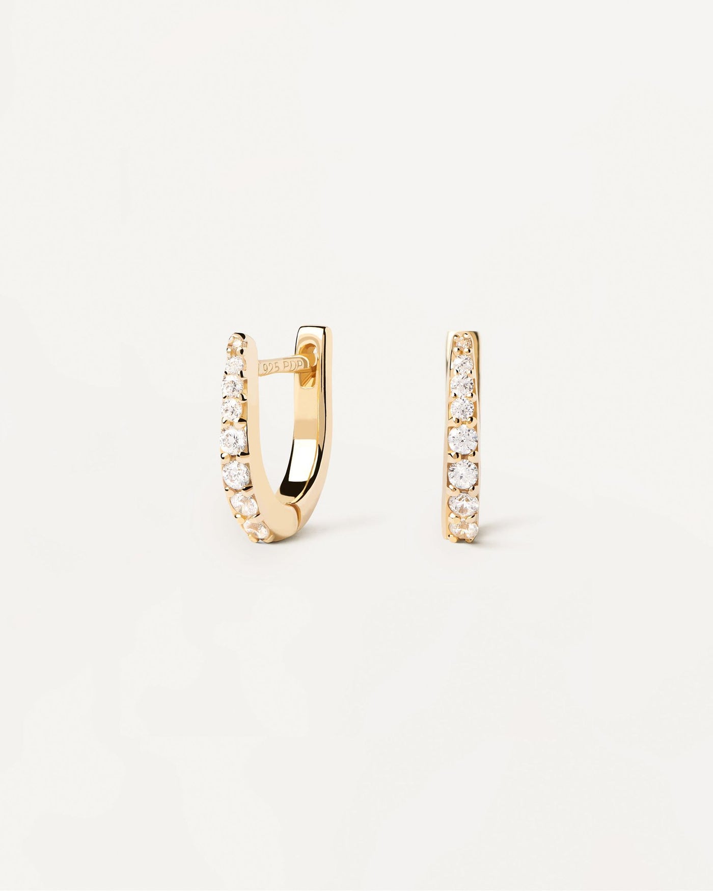 2024 Selection | Stare Earrings. Pointy hoops in gold-plated silver with white zirconia. Get the latest arrival from PDPAOLA. Place your order safely and get this Best Seller. Free Shipping.