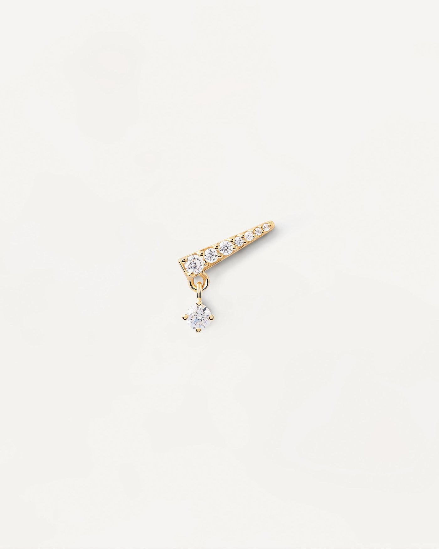 2024 Selection | Ava Single Earring. Gold-plated ear piercing in point shape with white zirconia. Get the latest arrival from PDPAOLA. Place your order safely and get this Best Seller. Free Shipping.