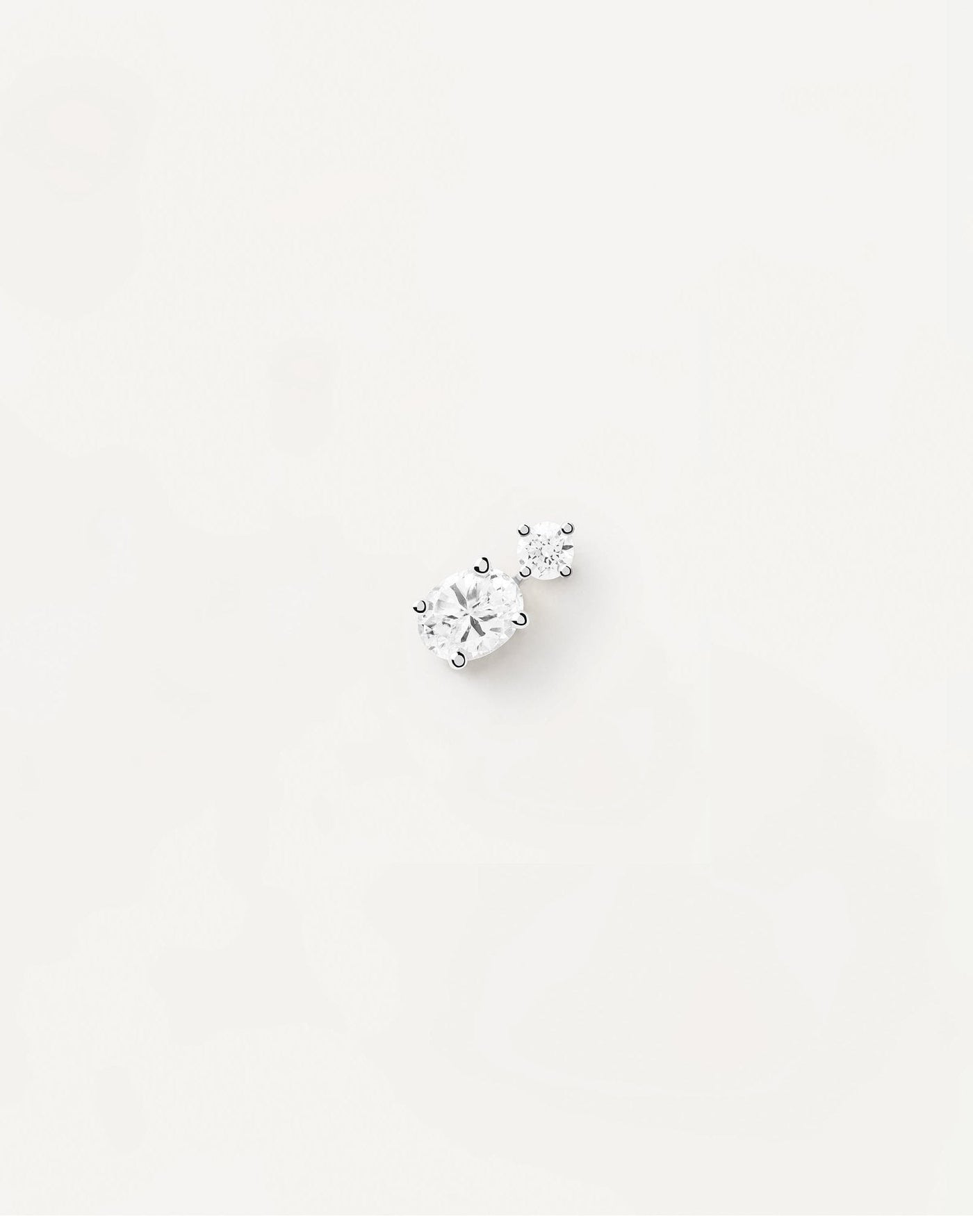 2024 Selection | Nikita Single Silver Earring. 2 white zirconia ear piercing in sterling silver. Get the latest arrival from PDPAOLA. Place your order safely and get this Best Seller. Free Shipping.