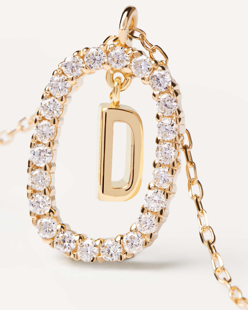 GoldHalskette mit Diamanten Buchstabe D - 
  
    18 kt Gold
  
