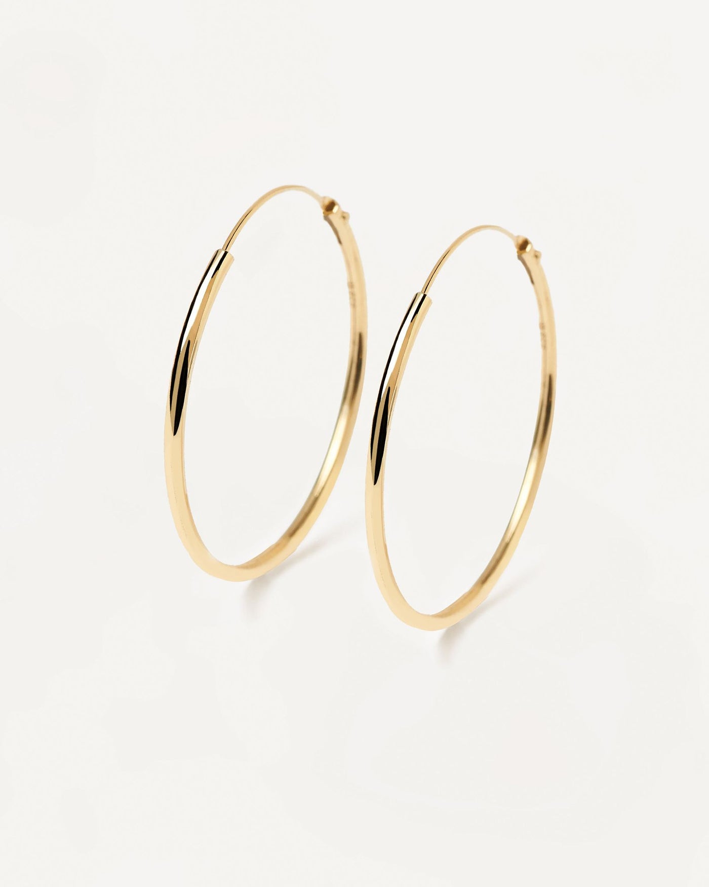 2024 Selection | Large Hoops. Classic round endless hoop earrings in 18k gold plated silver. Get the latest arrival from PDPAOLA. Place your order safely and get this Best Seller. Free Shipping.