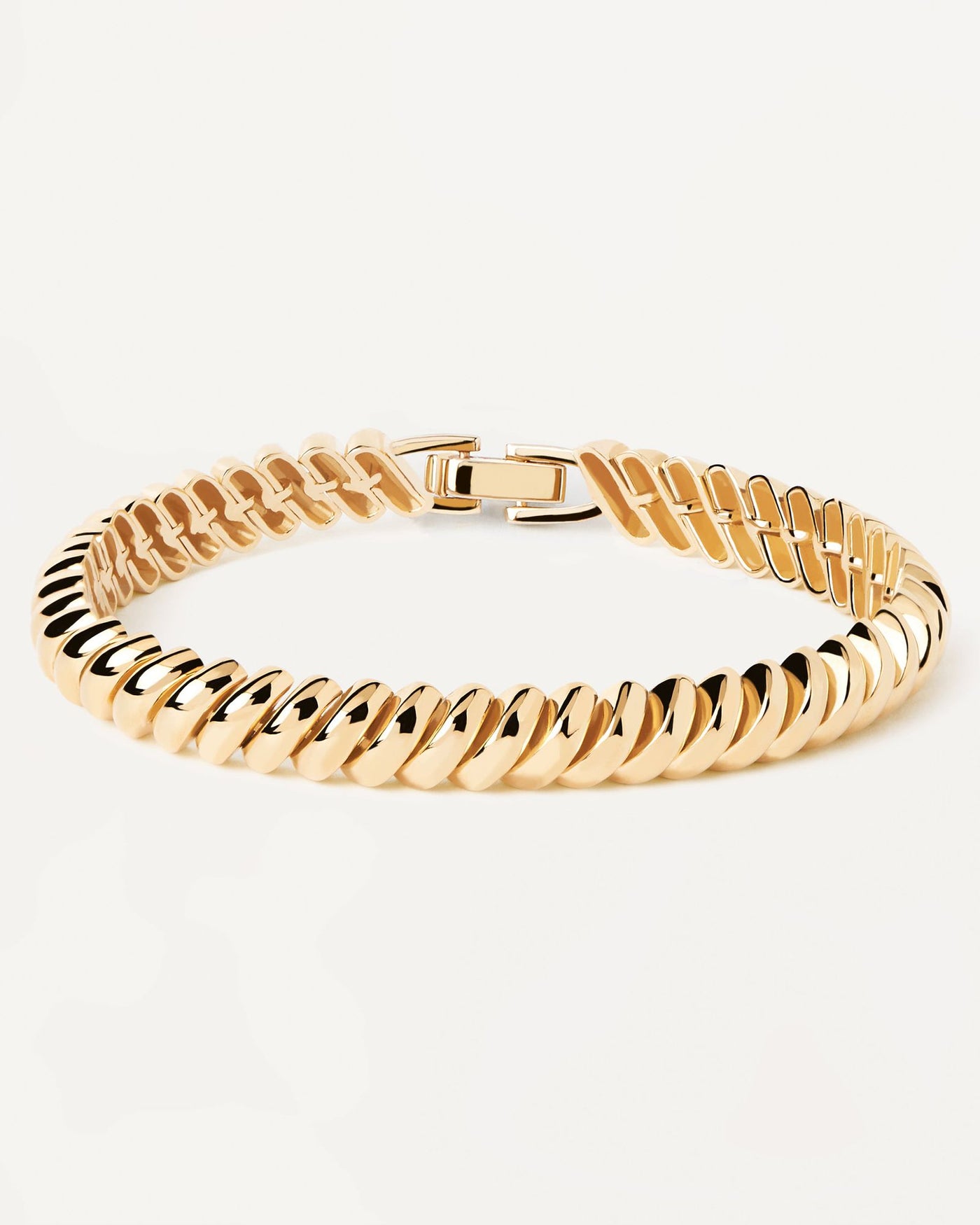 2024 Selection | Gaia Bracelet. Gold-plated silver chain bracelet with San Marco links. Get the latest arrival from PDPAOLA. Place your order safely and get this Best Seller. Free Shipping.