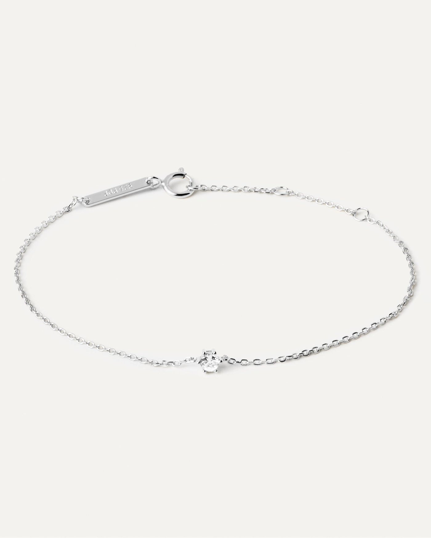 2024 Selection | White Solitary Bracelet Silver. Thin chain bracelet in 925 sterling silver and a white zirconia. Get the latest arrival from PDPAOLA. Place your order safely and get this Best Seller. Free Shipping.